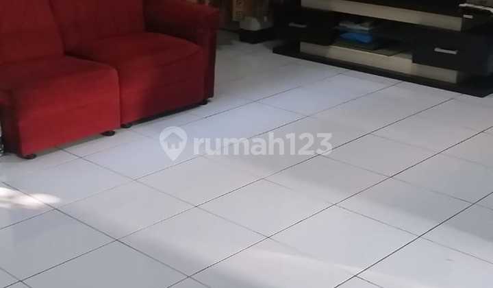 House in a Strategic Location, Flood-Free in Cijerah 2