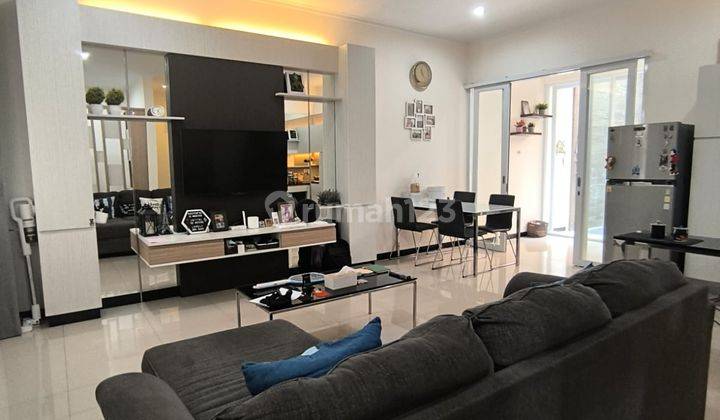 Rumah Cluster Modern Full Furnished di Taman Kopo Indah 5 1