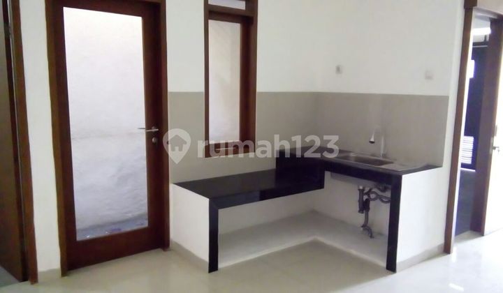 Rumah Siap Pakai Lokasi Strategis di Margahayu Raya 2