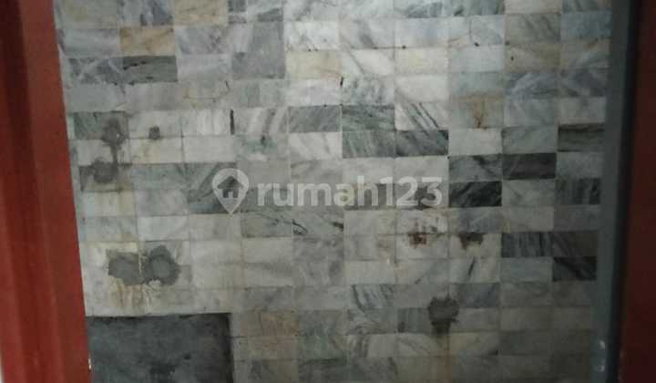 Rumah Terawat Posisi Hook Lingkungan Bersih di Kopo Permai 2