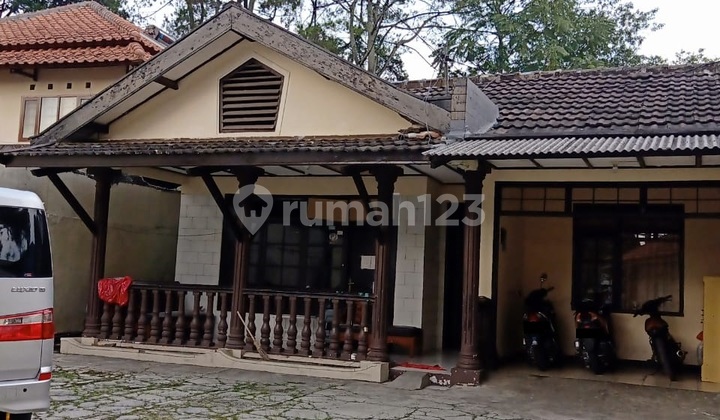 Investasi Menguntungkan! Kost Dekat Universitas Maranatha di Ciumbuleuit Investasi Menguntungkan! Kost Dekat Universitas Maranatha di Ciumbuleuit