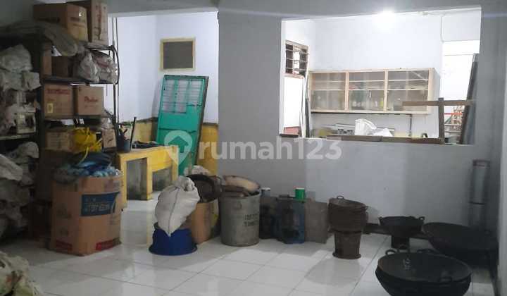 Strategic Shop House by the Main Road - Perfect for Business! in Sukabumi