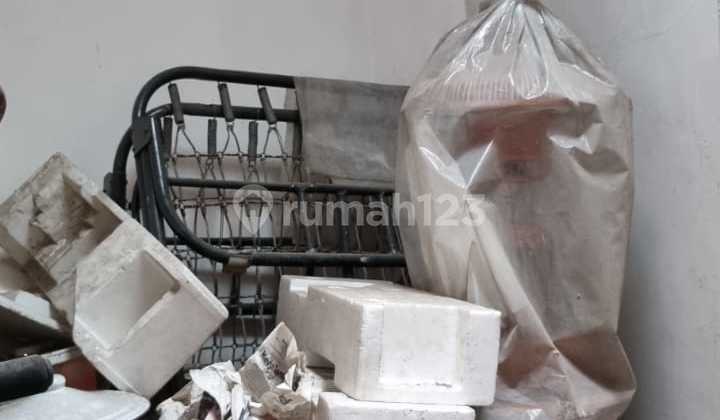 Rumah + Tanah Luas Lokasi Mainroad di Caringin Raya 2