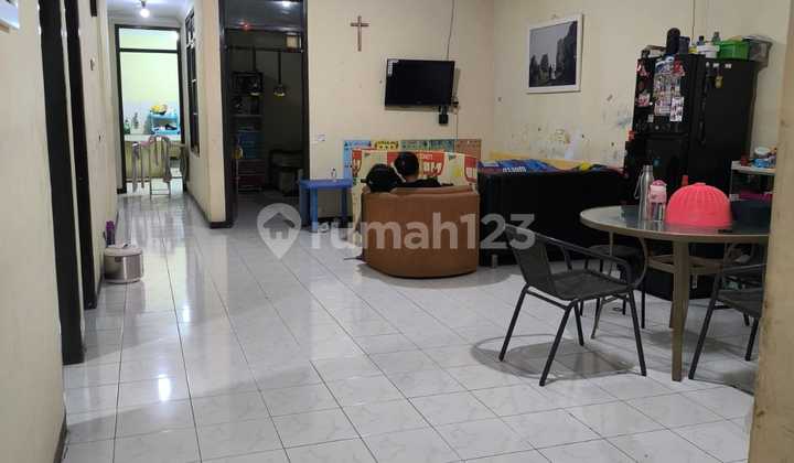 Rumah Strategis Dekat Tol dan Sekolah di Taman Rahayu 2 Rumah Strategis Dekat Tol dan Sekolah di Taman Rahayu 2