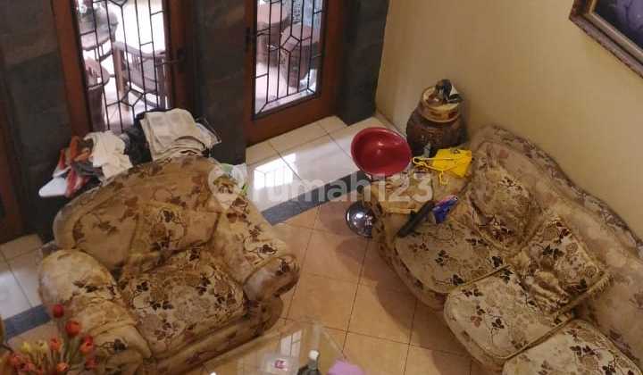 Rumah Mewah Semi Furnish Kembar Baru Bandung 2