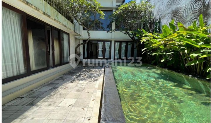 For Sale House Villa Location in Tukad Badung Renon Denpasar