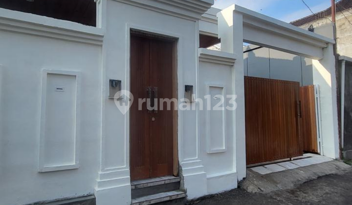 Disewakan Villa Baru Lokasi Gatsu tengah Denpasar Utara