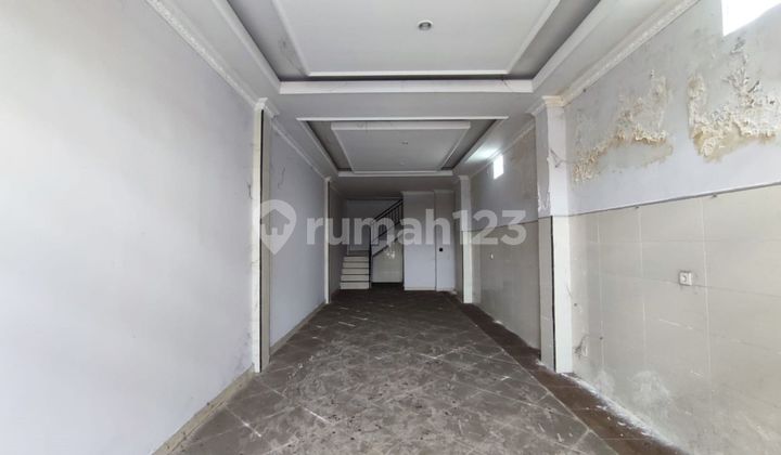 For Sale Shophouse Batubulan Sub-district Sukawati Gianyar Regency 1