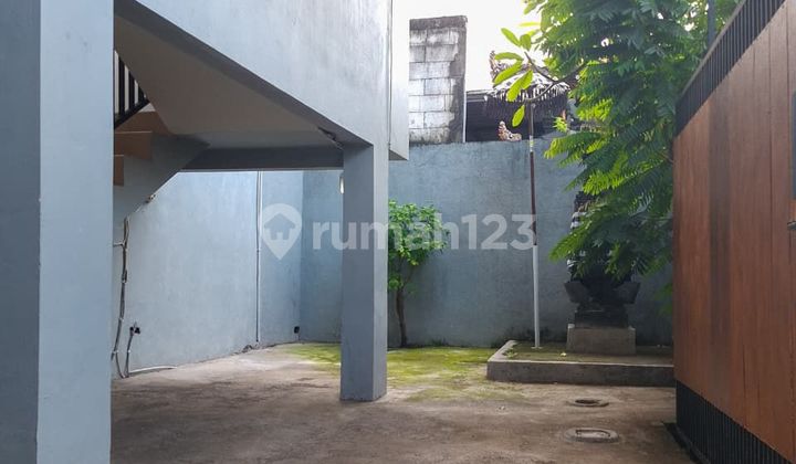 Elite Boarding House, 3rd Floor, Located in Denpasar Bulu Indah, North Denpasar. 2