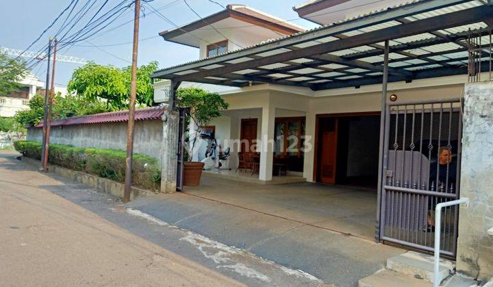 Dijual Rumah di Jakarta Barat  1