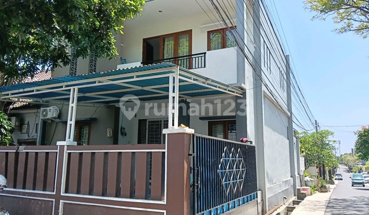 Di jual Rumah di Jln Taman sari - Krobokan 