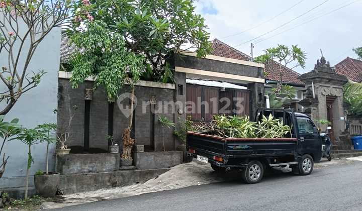 Disewkan Villa Di Krobokan - Kuta Utara 