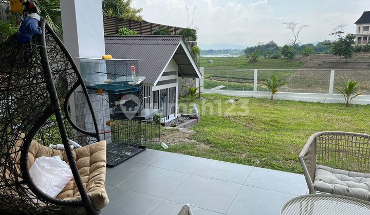 Rumah 2 Lantai Lake View Di Cluster Premium Kota Baru Parahyangan
