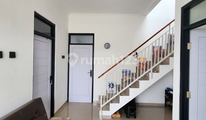 Rumah Semi Villa Siap Huni, Bonus Furniture di Permana Cimahi Utara - Lokasi Strategis & Lingkungan Nyaman 2