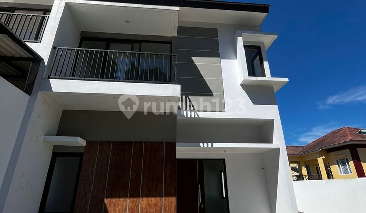 Rumah Modern 2 Lantai Siap Huni di Lokasi Strategis Cimahi - Harga 1,6 M-An Rumah Modern 2 Lantai Siap Huni di Lokasi Strategis Cimahi - Harga 1,6 M-An