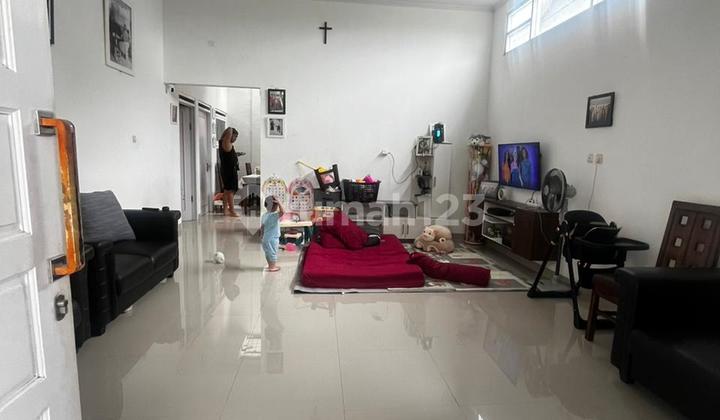 For Sale Fast, Ready-to-Live Minimalist House in Central Cimahi 2