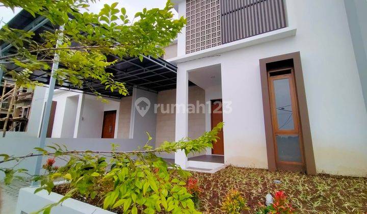Rumah Baru 2 lantai 1 Man di Sarijadi Pasteur Bandung 1
