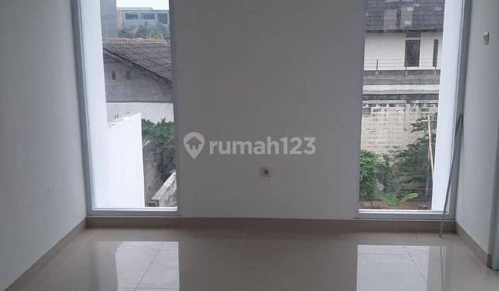 Rumah Asri Siap Huni di Sariwangi , Bandung 8