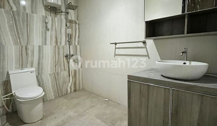 For Sale: Very Well-Maintained Large House in Gegerkalong, Bandung 2