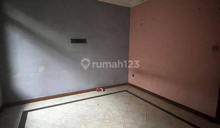 Rumah 2 Lantai di Cimahi Dekat Dengan Tol Baros 2