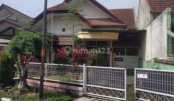 Rumah Terawat 2 Lantai di Taman Mutiara Cimahi 2