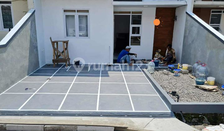 New Minimalist Ready-to-Occupy House in Cisarua - Easy Access to Padalarang & Kbp