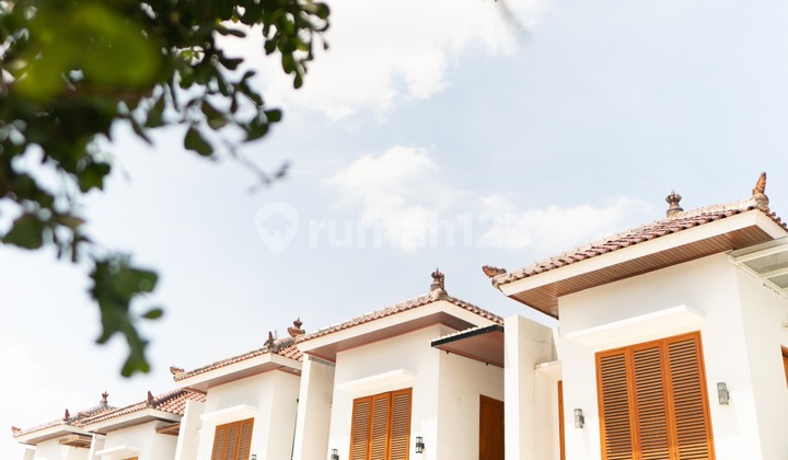 Rumah Baru 2 Lantai Gaya Tropis Modern di Cipageran – Harga Mulai 900 Jutaan!