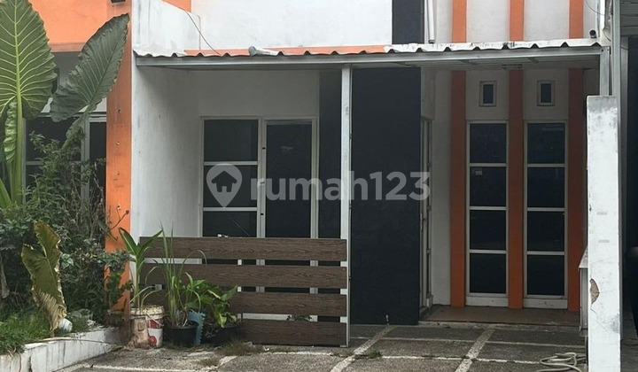 Rumah Minimalis Modern 2 Lantai Siap Huni di Sariwangi 1