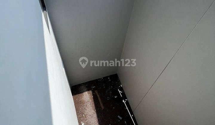 Rumah Baru 2 Lantai, One Gate System di Sayap Setra Duta Bandung 2