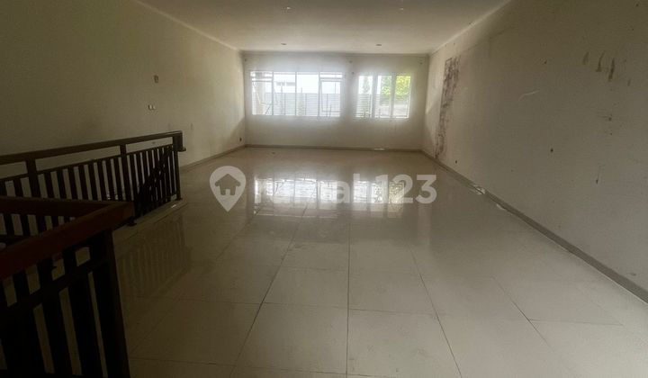 Two-Story Ready-to-Use Shop House in a Strategic Location in North Cimahi Two-Story Ready-to-Use Shop House in a Strategic Location in North Cimahi