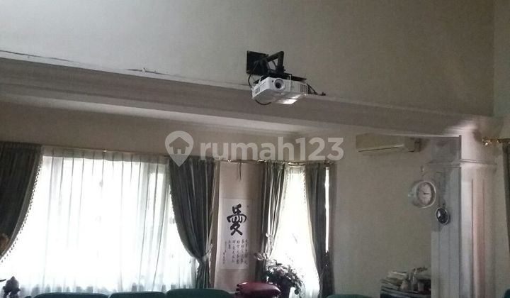 Dijual Rumah Tengah Kota Grand City Surabaya 2