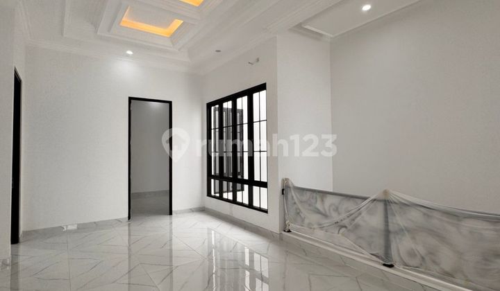 Dijual Rumah Minimalis Model Semi Klasik 2