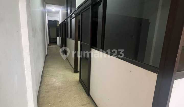 Cheap Commercial Shop for Sale in Perak, Surabaya 2