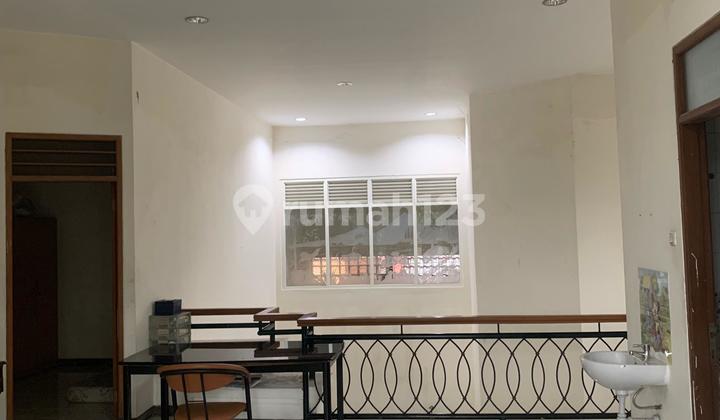 Dijual Rumah Terawat Cocok untuk Kantor Dirdi Jemursari 2