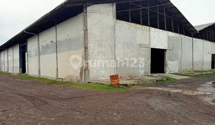 Dijual Murah dan Strategis Ex Pabrik Siap Pakai Dijual Murah dan Strategis Ex Pabrik Siap Pakai