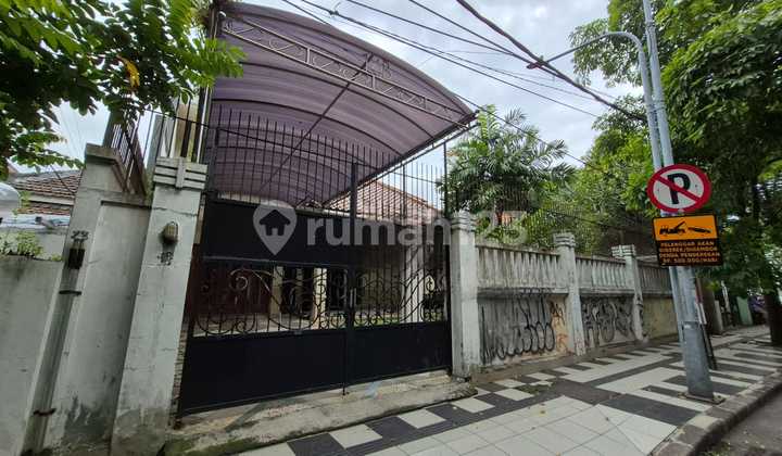 Dijual Rumah Tengah Kota Dekat Grandcity