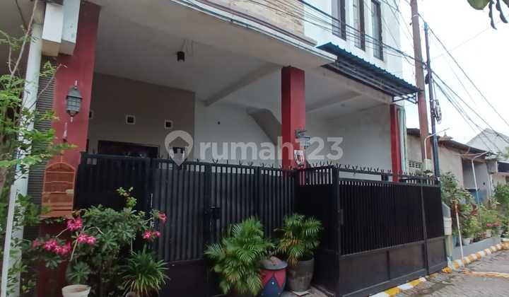 For Sale Ready to Occupy Babatan Indah Wiyung House