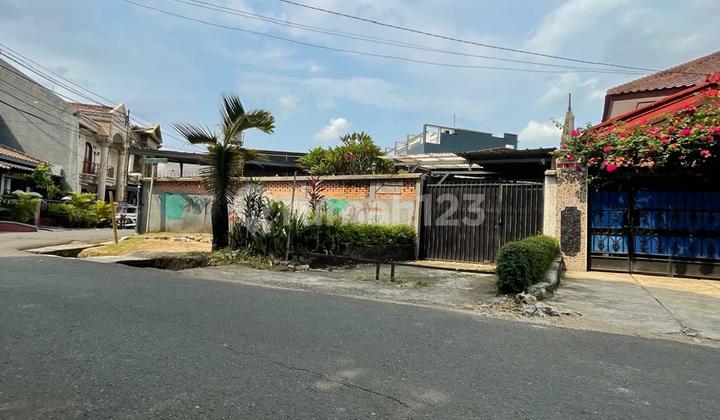 Dijual Rumah di Kebayoran Lama Jakarta Selatan