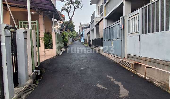 Dijual Rumah Besar dan Bagus di Lubang Buaya Jakarta Timur 2