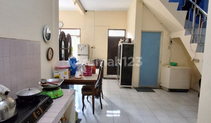 Rumah Butuh Minim Renovasi SHM di Pondok Gede Kota Bekasi 2