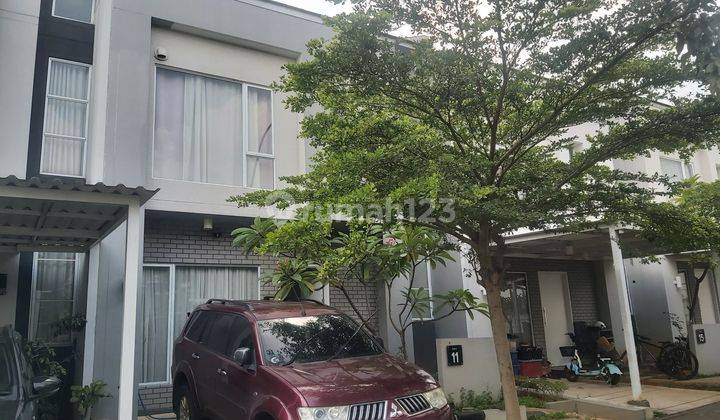 Rumah 2 Lantai Shm Bagus Utara Furnished Langsung Huni Di Savasa Delta Mas Cikarang  1