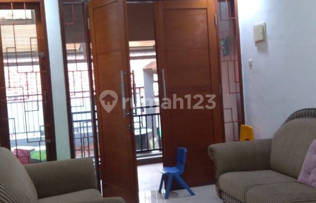 Rumah Bagus SHM di Pintu Extension Stasiun Pondok Ranji, Jl. Stasiun Pondok Ranji, Pondok Ranji, Ciputat Timur, Kota Tangerang Selatan, Banten, Indonesia, 15412, Bintaro 2