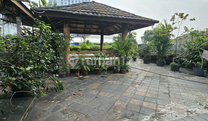Rumah Bagus Shm Di Jl. Tebet Barat Dalam, Tebet Barat, Tebet, Kota Jakarta Selatan, Dki Jakarta, Indonesia, 12810, Tebet
