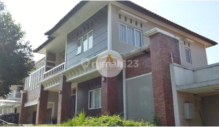 Rumah 2 Lantai Bagus di Kota Baru Parahyangan, Bandung 2