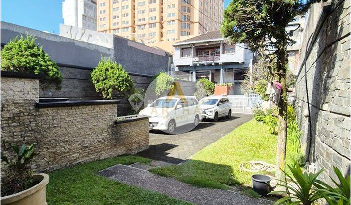 Rumah Tanah Luas Semi Furnished Strategis di Setiabudi Bandung 2