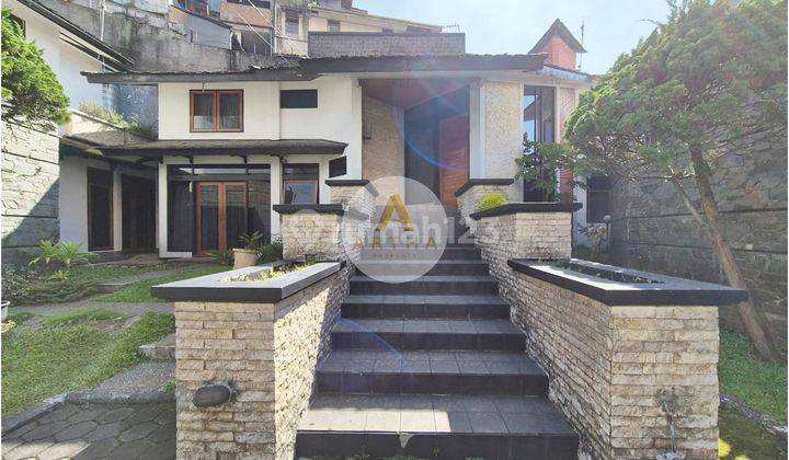 Rumah Tanah Luas Semi Furnished Strategis di Setiabudi Bandung 1