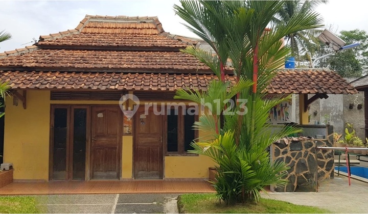 Turun Harga Rumah Mewah Cihampelas Bandung Barat 2
