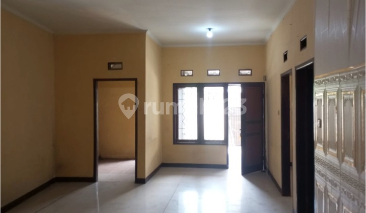 Strategic Ready-to-Occupy House for Rent in Taman Cibaduyut Indah, Bandung 2