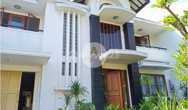 Rumah Full Furnished Lokasi Strategis Dekat Kuliner  1