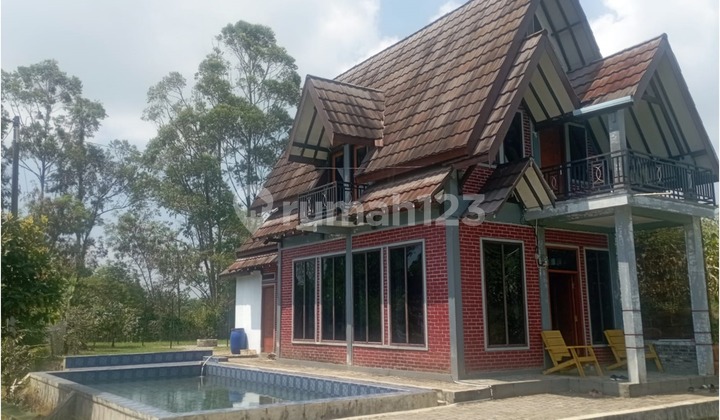 Reduced Price Cheap Sale Villa in Ciwidey Negotiable Price with Facilities